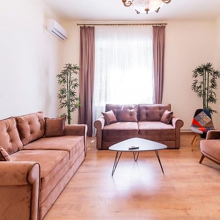 Jevrejska - Central Apartment With Free Parking Novi Sad Exteriér fotografie