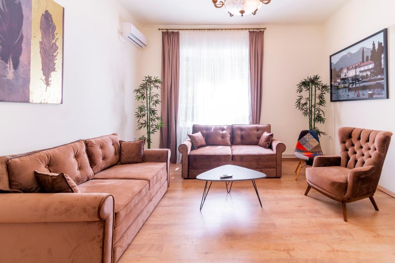 Jevrejska - Central Apartment With Free Parking Novi Sad Exteriér fotografie