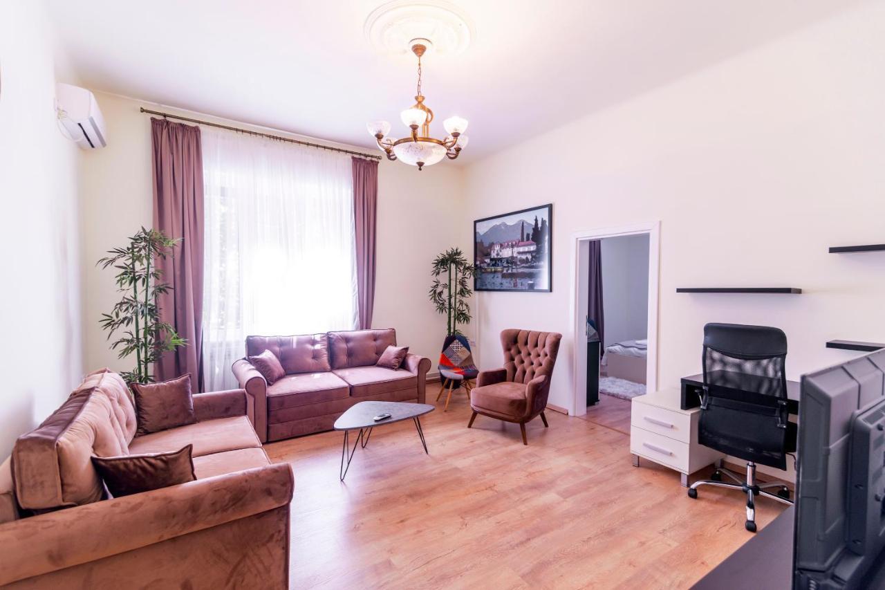 Jevrejska - Central Apartment With Free Parking Novi Sad Exteriér fotografie